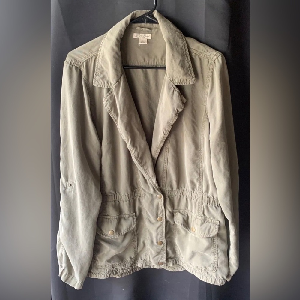 🌻HP🌻Lucky Brand Women’s XS Lightweight Fall Jacket in Army Green